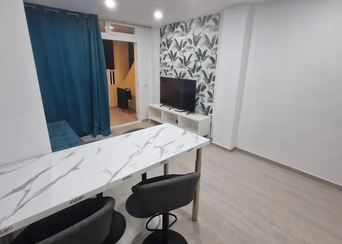 Pakito Tenerife Mareverde * 阿德耶